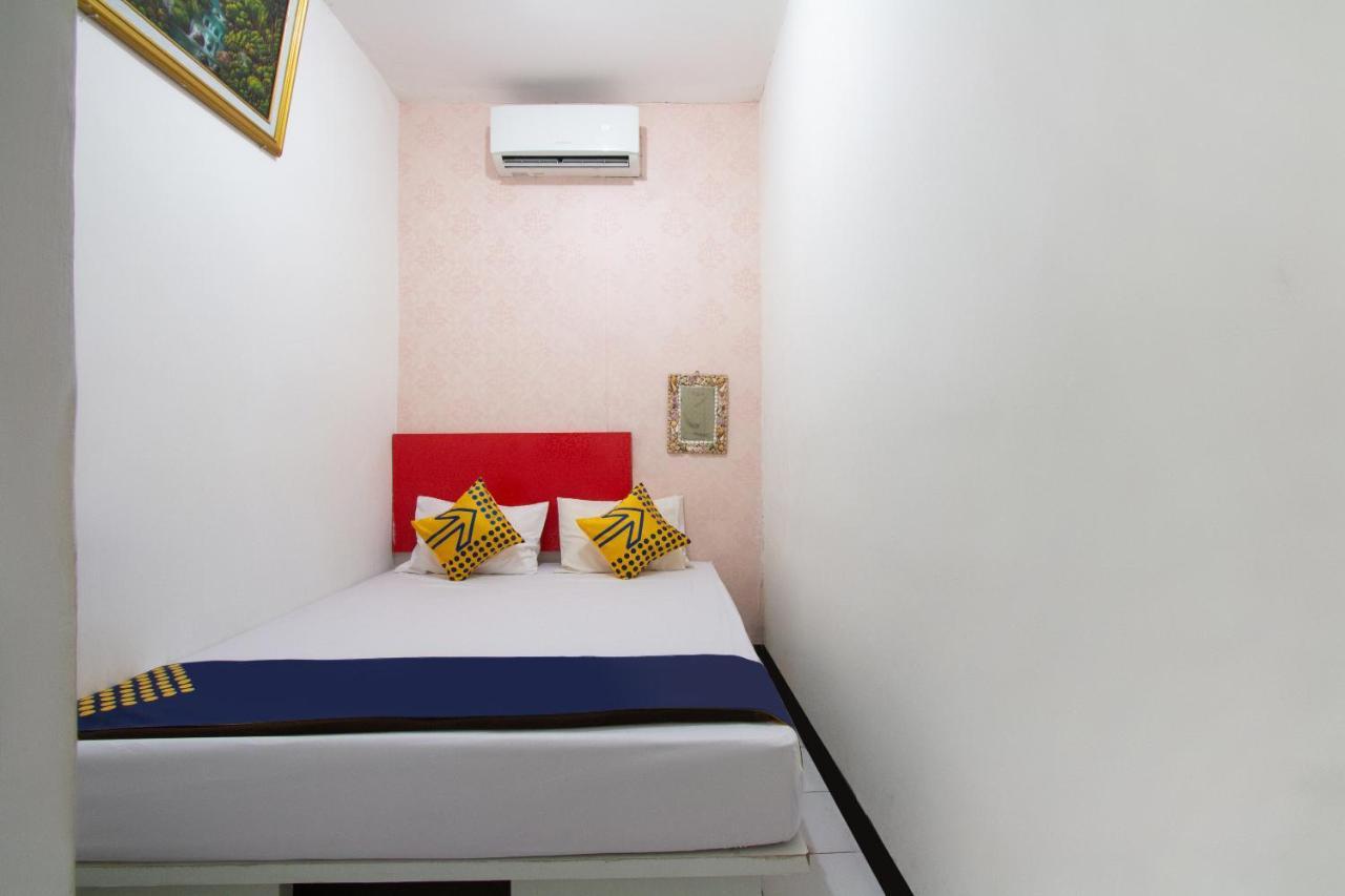 סידוארג'ו Spot On 2425 Salina Hotel Syariah מראה חיצוני תמונה